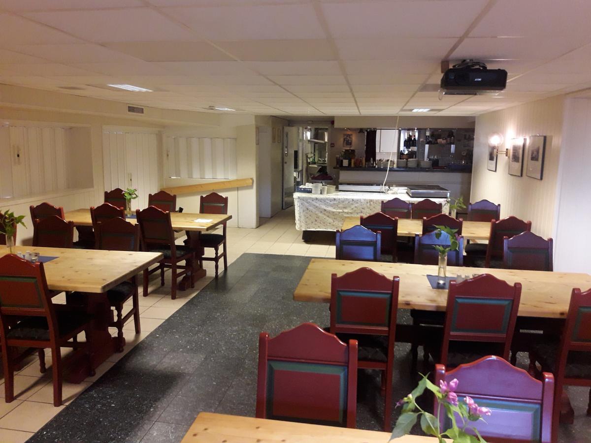 Ridderkroa Tresfjord Motel Kültér fotó